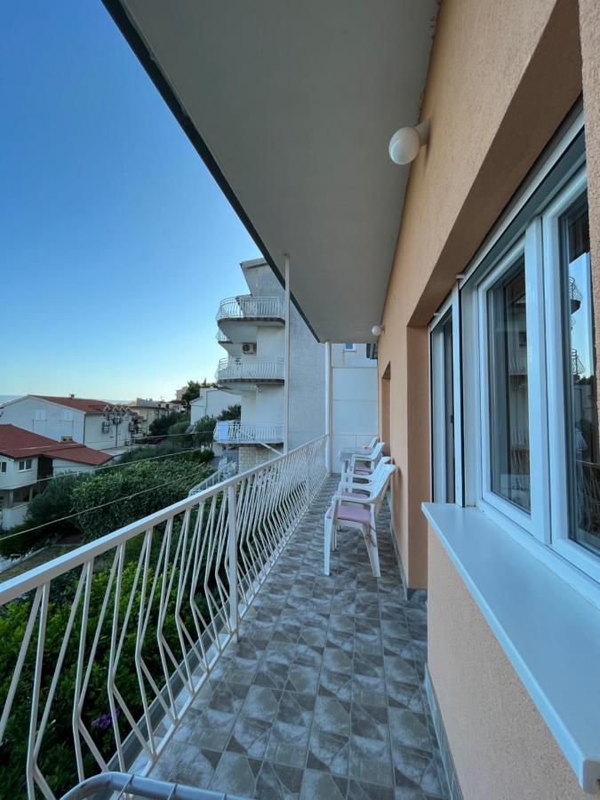 Apartman Ivica Omiš Exteriör bild